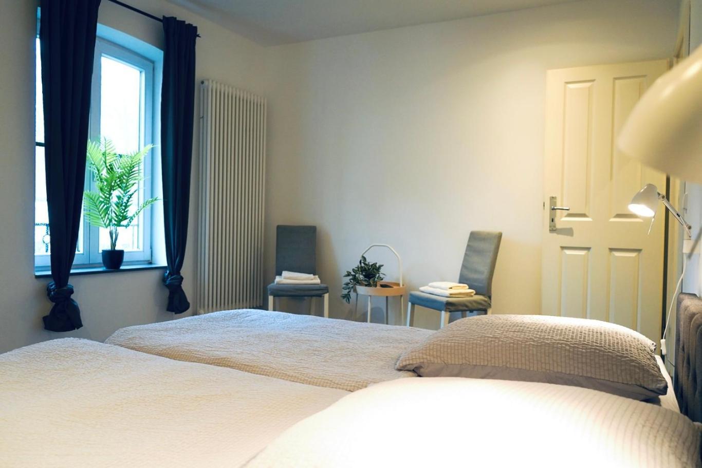 Haus Im Gruenen Fuer 6 Personen-3 Schlafzimmer- 3 Baedern -Waschmaschine-Grosse Terrasse- Vollausgestattete Kueche Βόλφσμπουργκ Εξωτερικό φωτογραφία