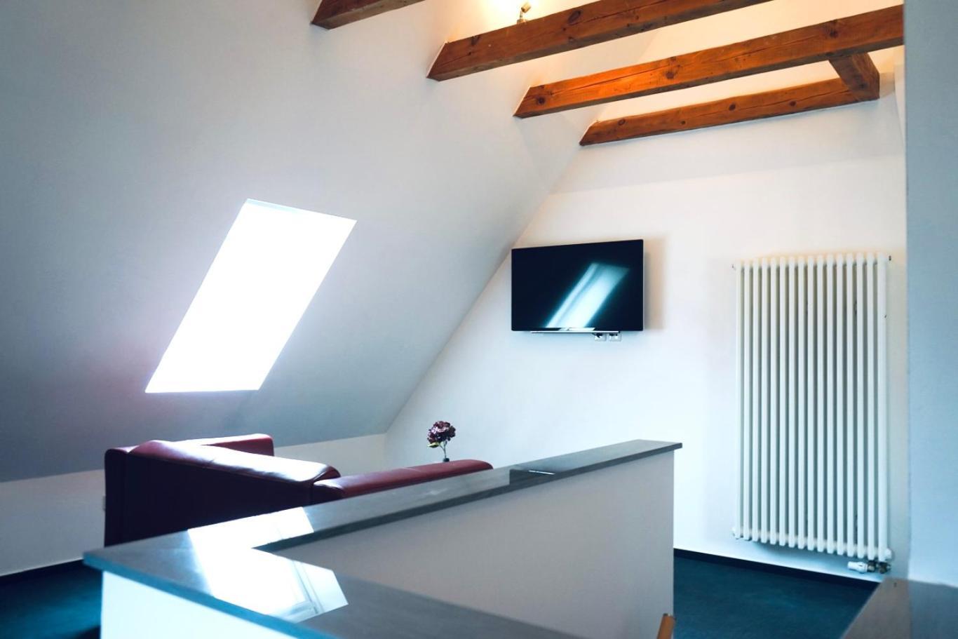 Haus Im Gruenen Fuer 6 Personen-3 Schlafzimmer- 3 Baedern -Waschmaschine-Grosse Terrasse- Vollausgestattete Kueche Βόλφσμπουργκ Εξωτερικό φωτογραφία