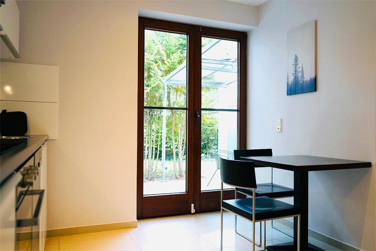 Haus Im Gruenen Fuer 6 Personen-3 Schlafzimmer- 3 Baedern -Waschmaschine-Grosse Terrasse- Vollausgestattete Kueche Βόλφσμπουργκ Εξωτερικό φωτογραφία